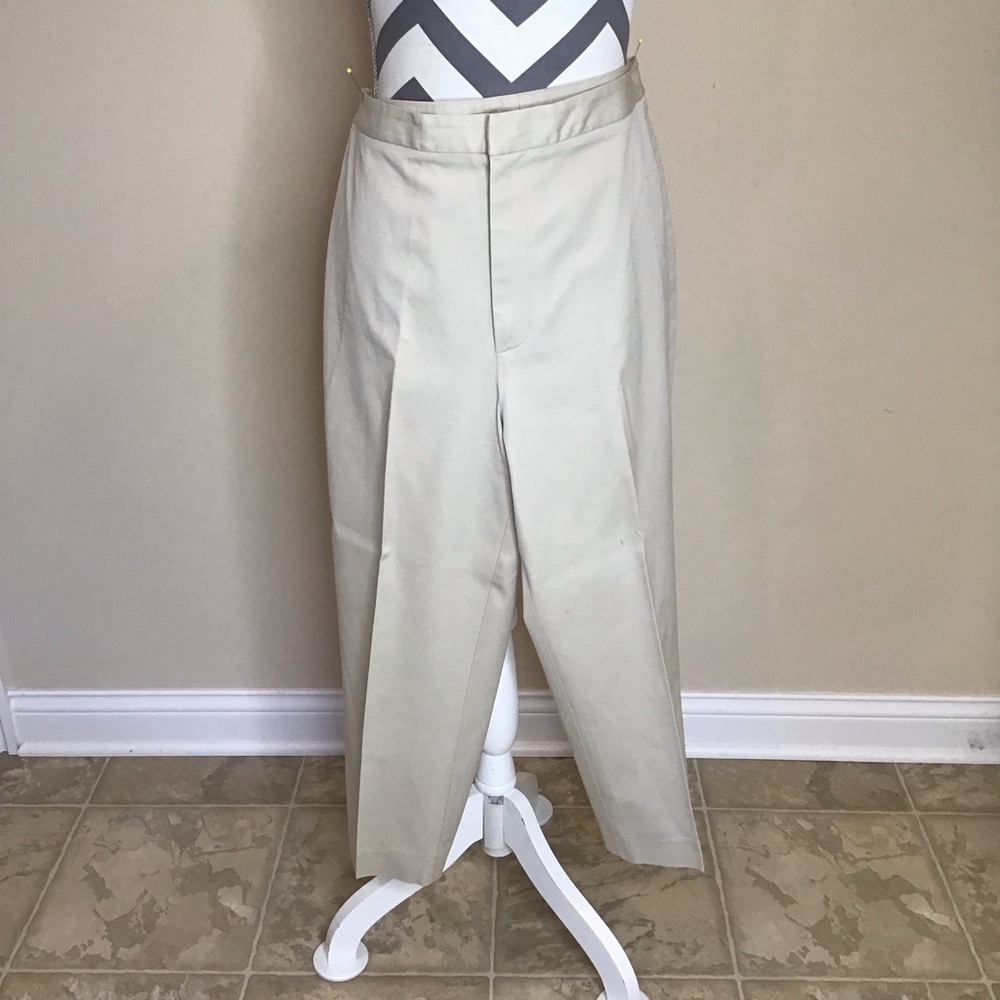 Ann Taylor Loft Stretch Cream Capri Pants